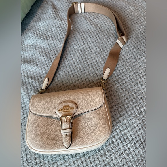 Coach Amelia Saddle Bag - Picture 7 of 10